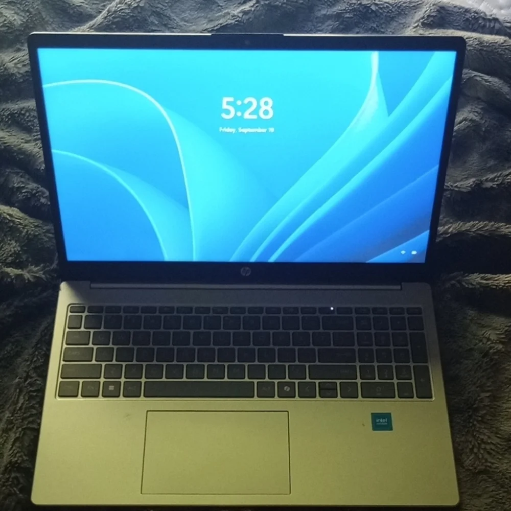 HP Gold Laptop